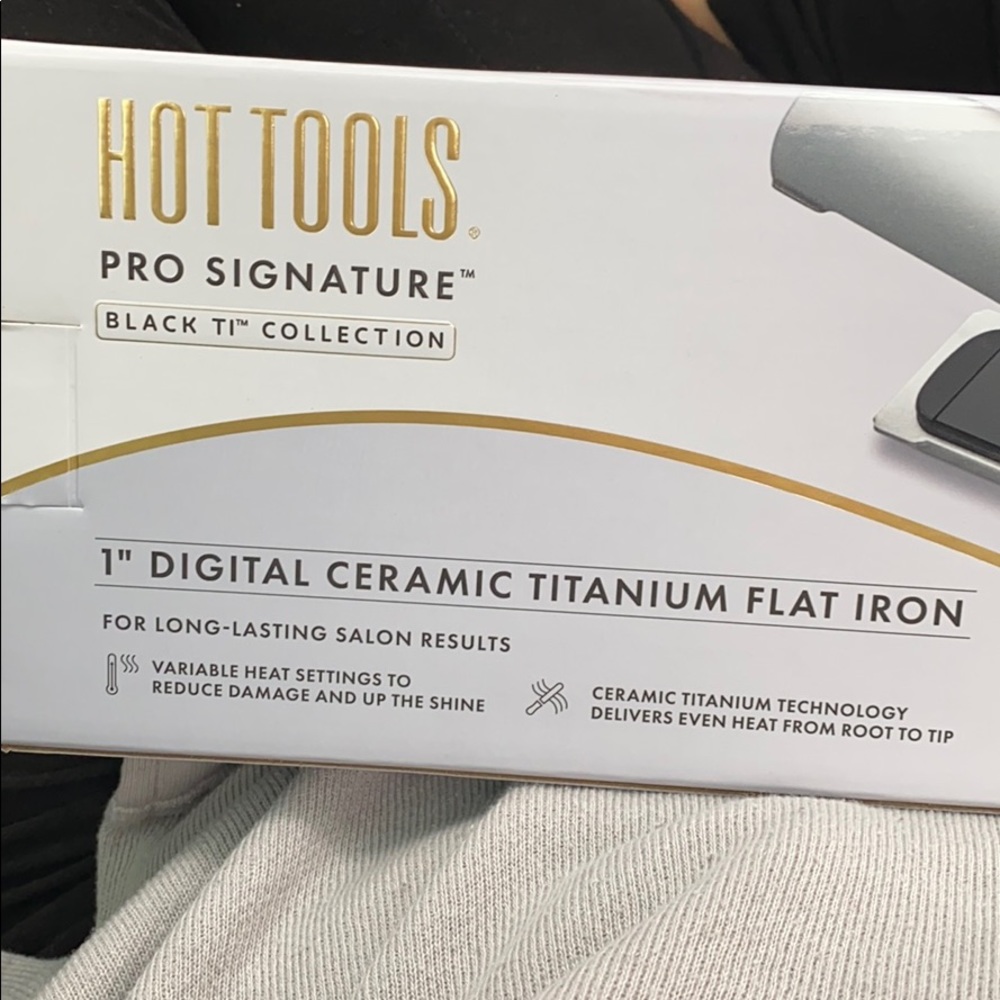 hot tools straightener